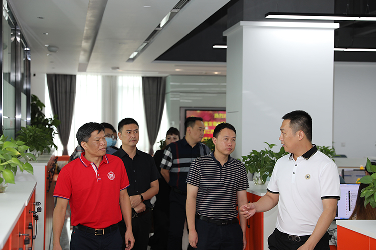 乐鱼(中国)一站式服务平台人力集团 乐鱼(中国)一站式服务平台人力集团