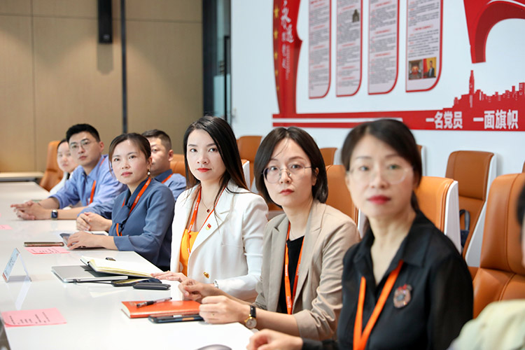 乐鱼（中国）一站式服务平台党支部