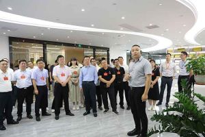 热烈欢迎广东省人大常委会2023年全国人大代表一行莅临乐鱼（中国）一站式服务平台集