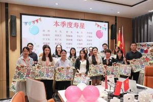 “月”来越Happy——乐鱼（中国）一站式服务平台集团第三季度员工生日会遇上中秋