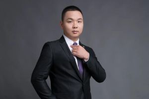 心系公益，善行致远 | 乐鱼（中国）一站式服务平台集团董事长“慈善达人”罗宁弟获官