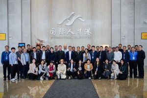 陕西省工业和信息化厅一行领导莅临乐鱼（中国）一站式服务平台集团考察参观